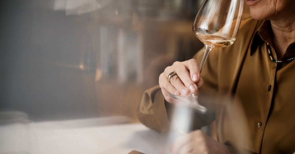 Where to drink good wine in Paris 9